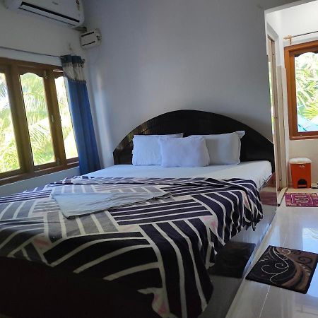 Hotel Highness Sea Rock Sitapur Екстериор снимка